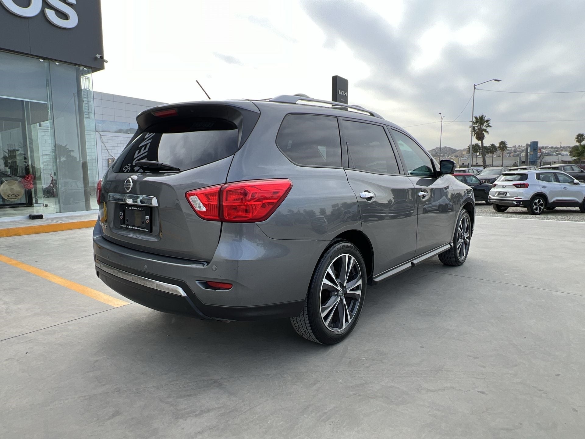 2017 Nissan OTRAS MARCAS Y USADO PATHFINDER NP EXCLUSIVE